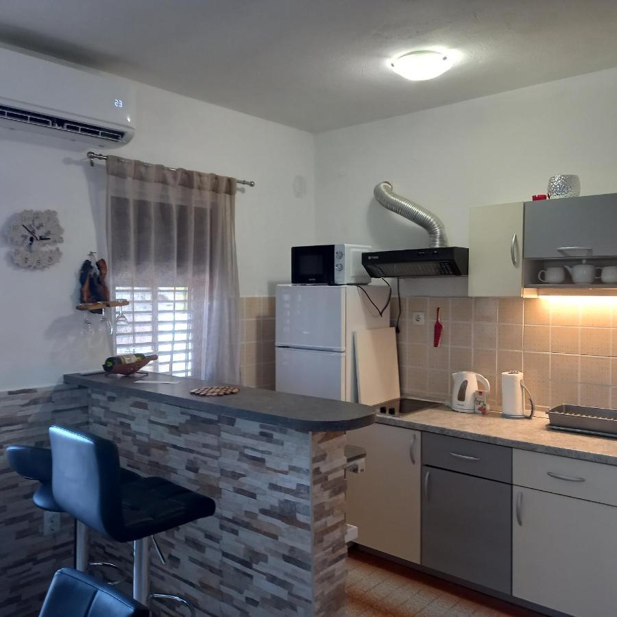 Kuca Za Odmor Skalina - Sea View Vila Splitska Exterior foto
