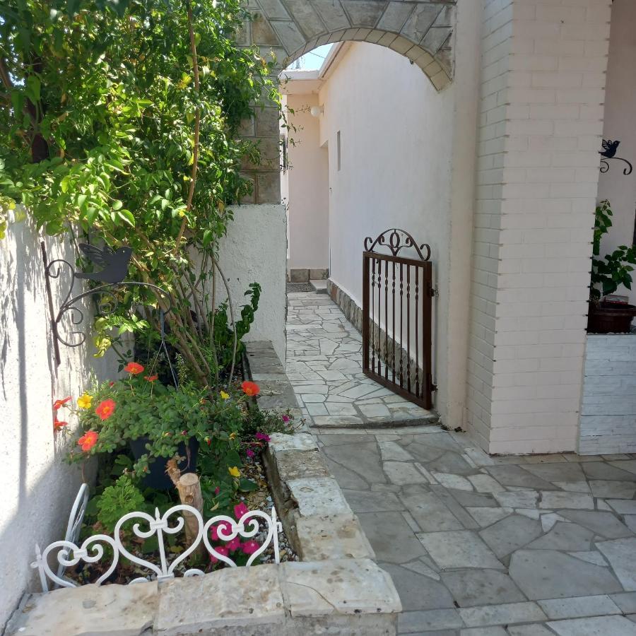 Kuca Za Odmor Skalina - Sea View Vila Splitska Exterior foto