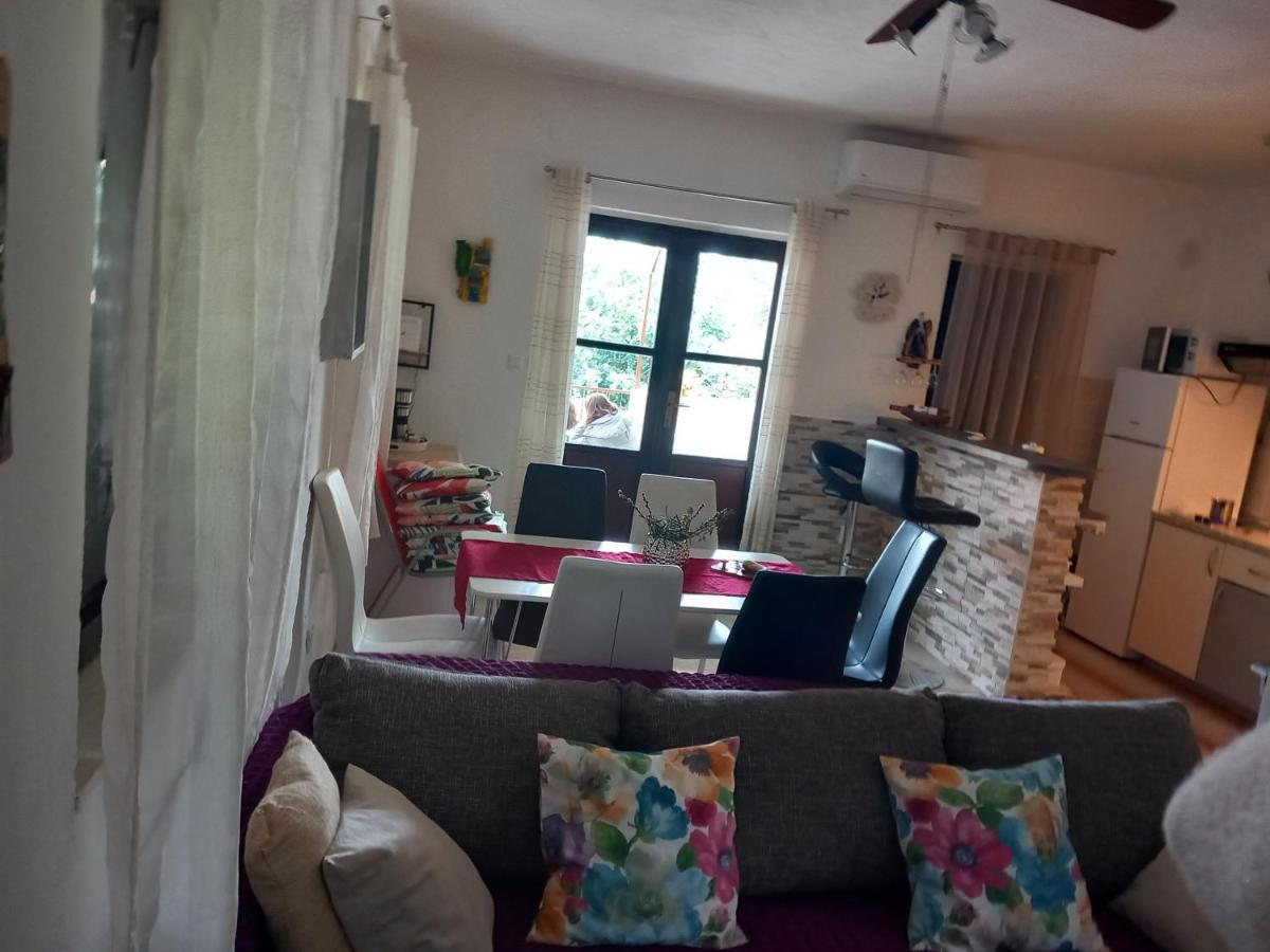 Kuca Za Odmor Skalina - Sea View Vila Splitska Exterior foto